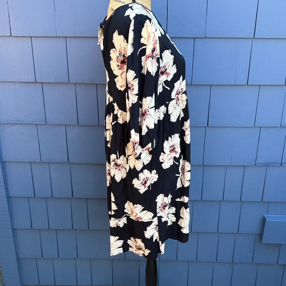 Ba&sh Floral Black and White lady Dress large perfect
